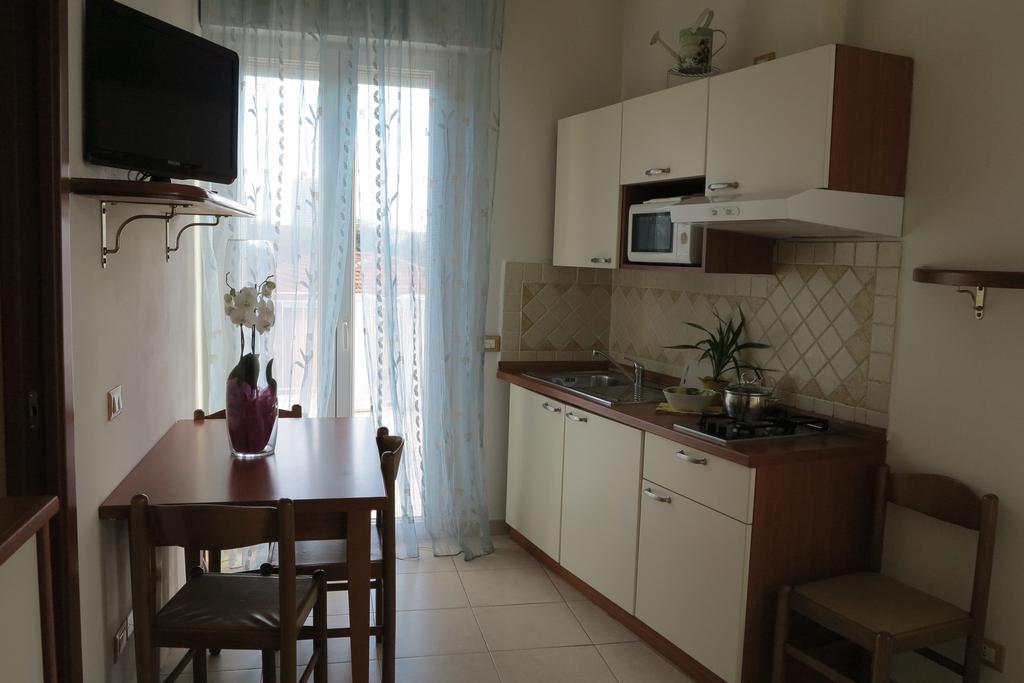 Residence La Villetta リミニ エクステリア 写真