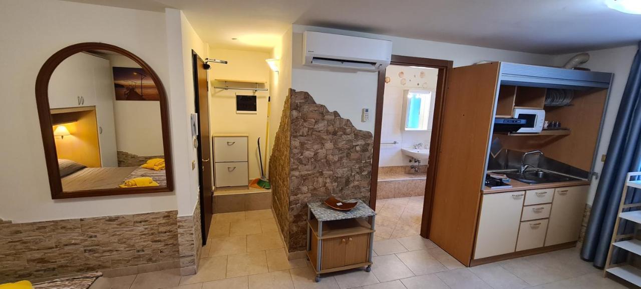 Residence La Villetta リミニ エクステリア 写真