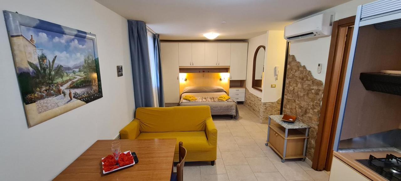 Residence La Villetta リミニ エクステリア 写真