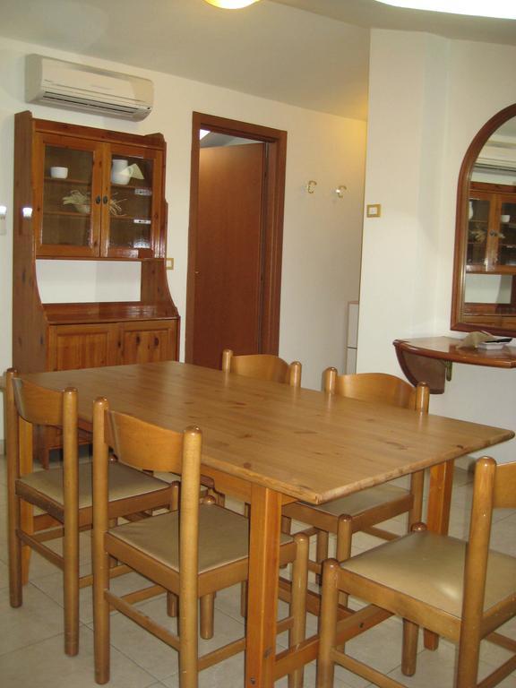 Residence La Villetta リミニ 部屋 写真